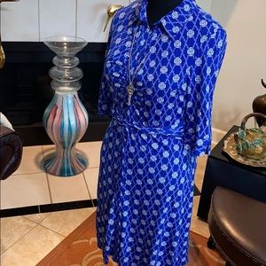 Love that blue! A fabulous dress to empower!